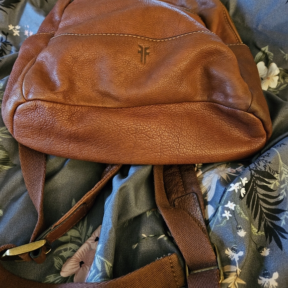 💫FRYE Brown Leather Backpack - Picture 2 of 9